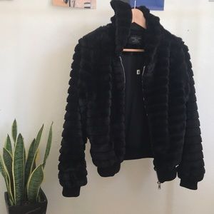 Faux fur jacket black